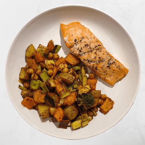 Recette de légumes rôtis et saumon au four